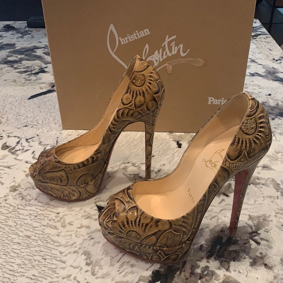 Christian louboutin heels - Picture 3 of 7